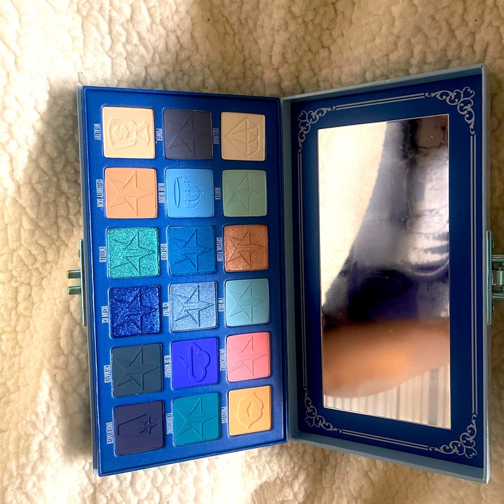 Jeffree Star Cosmetics Jeffrey Star Cosmetic Blue Blood Eyeshadow Palette Blue